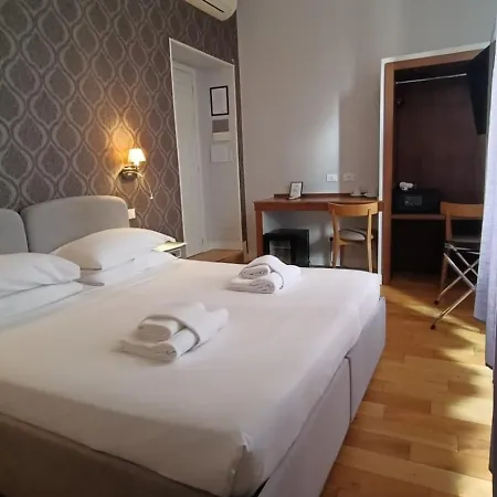 纳沃纳俱乐部旅馆 * 罗马